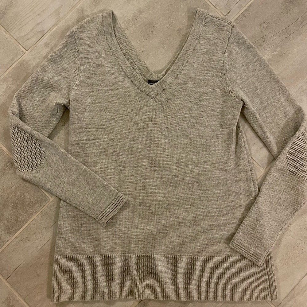 WOOL BLEND KNIT SWEATER